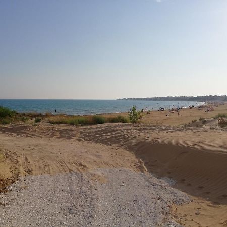 New Rooms On The Beach Pozzallo Kültér fotó