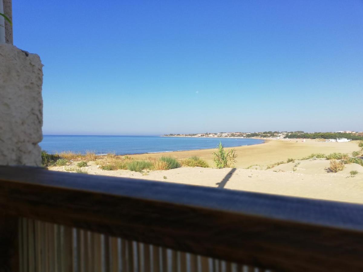 New Rooms On The Beach Pozzallo Kültér fotó