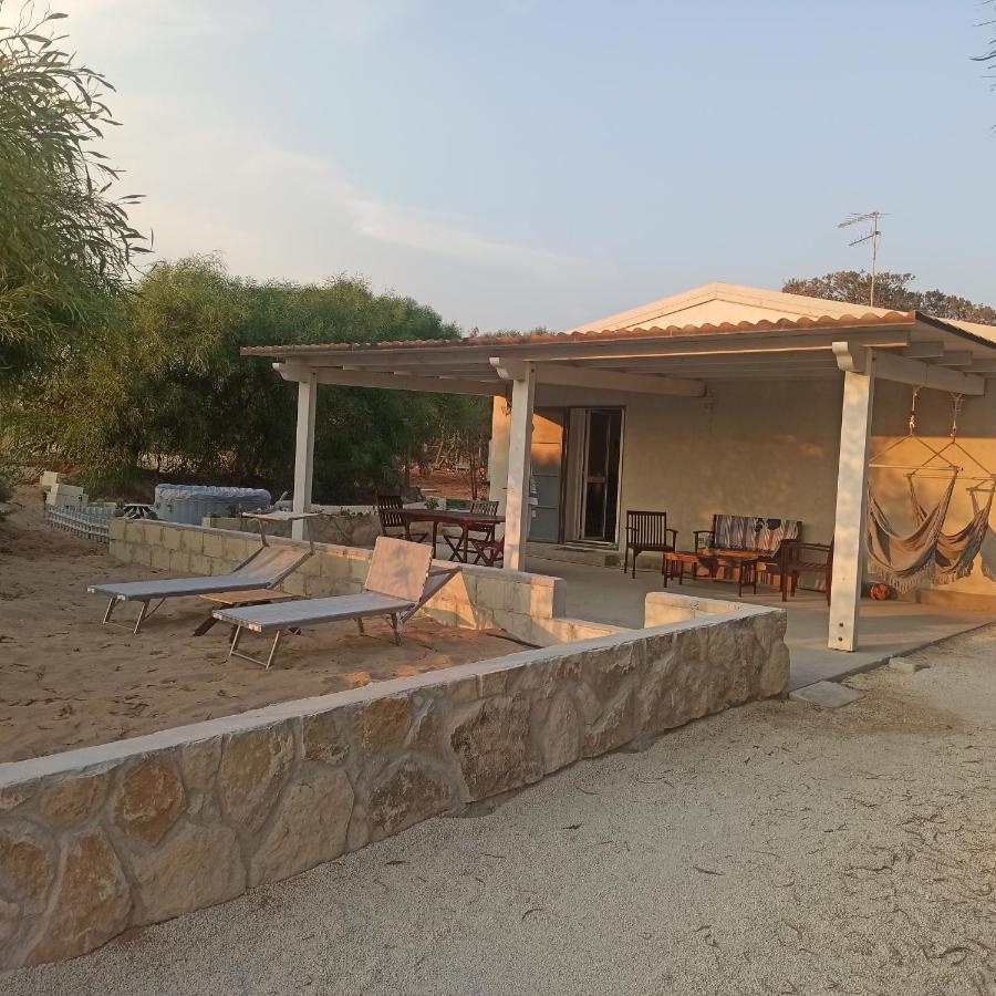 New Rooms On The Beach Pozzallo Kültér fotó